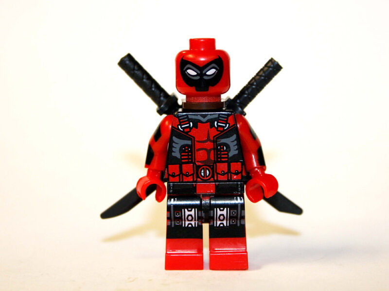 Custom Ultimate Deadpool Marvel Comic Minifigure
