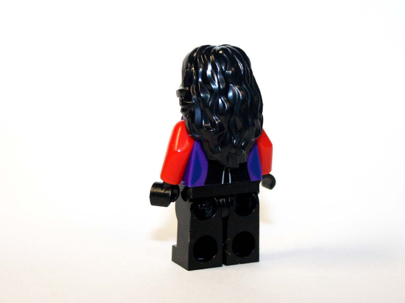 Red She-Hulk Minifigure - Premium Purple Outfit She-Hulk Edition - Image 2