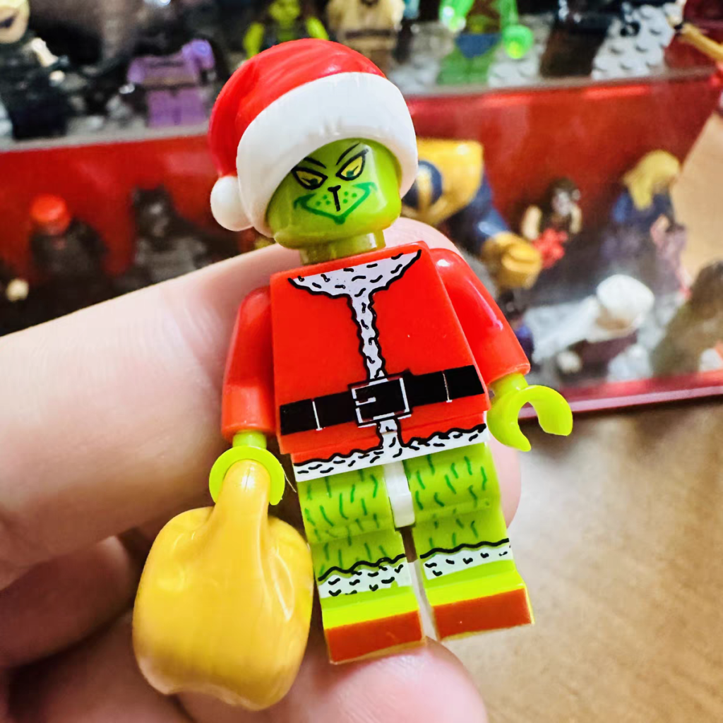 Grinch Lego Minifigure Christmas Custom 1 Grinch Lego Minifigure Christmas